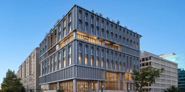 國(guó)外校園建筑：美國(guó)·喬治城大學(xué)麥考特公共政策學(xué)院