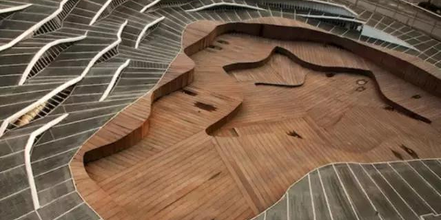 看設計師如何玩轉(zhuǎn)防腐木景觀設計