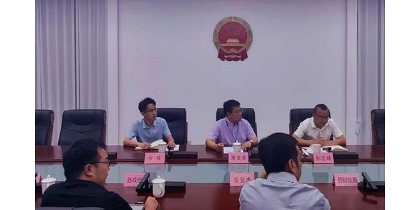 貴陽院遇見中江縣！不吃又不喝，經(jīng)濟(jì)要滑坡——中江表妹