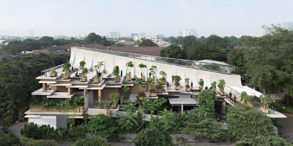 高空之上的味蕾享受，獨(dú)特的餐廳設(shè)計(jì)