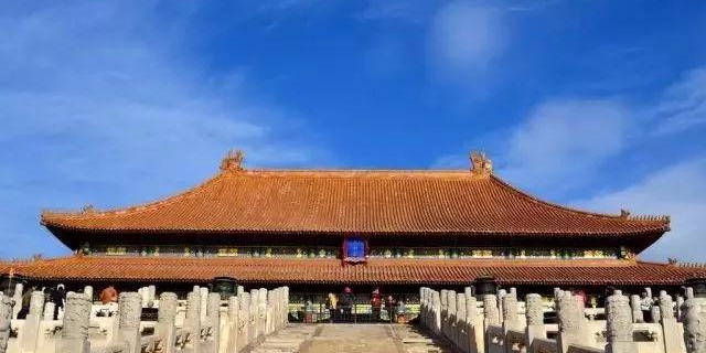 建筑物的“對(duì)稱”之美！